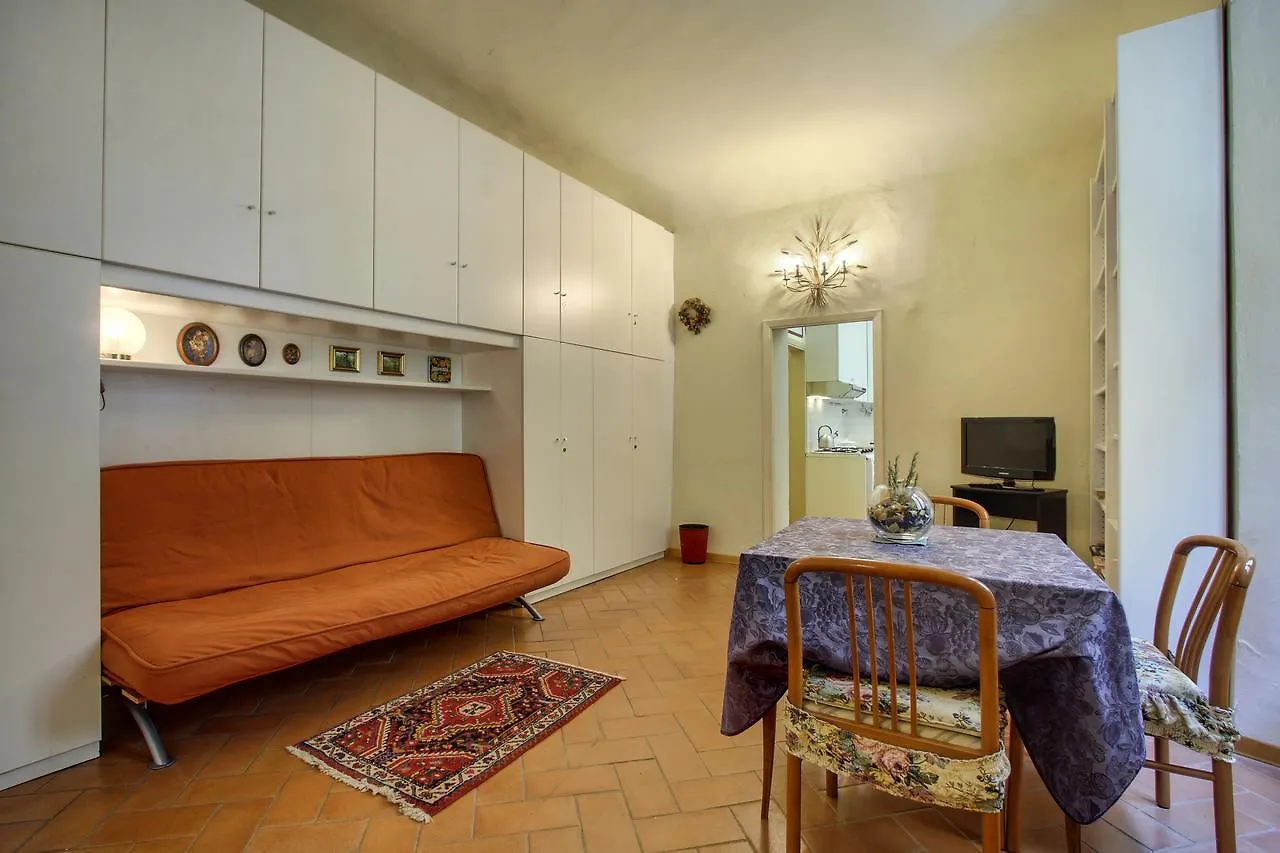 Piazza San Remigio Apartment Florence